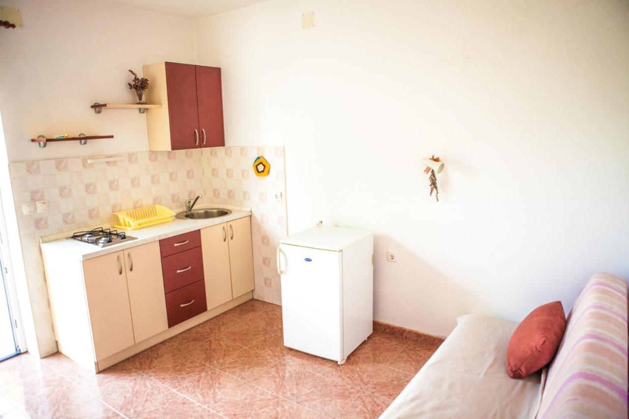 Apartments Alma Novalja Kültér fotó
